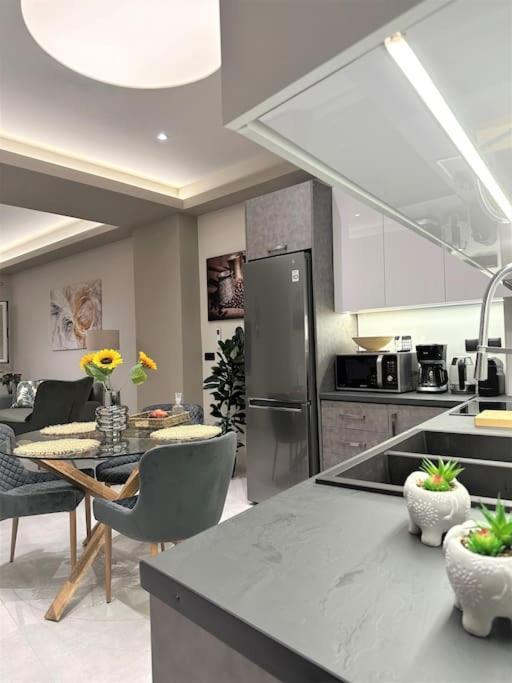 Menda Suite Ираклио Екстериор снимка